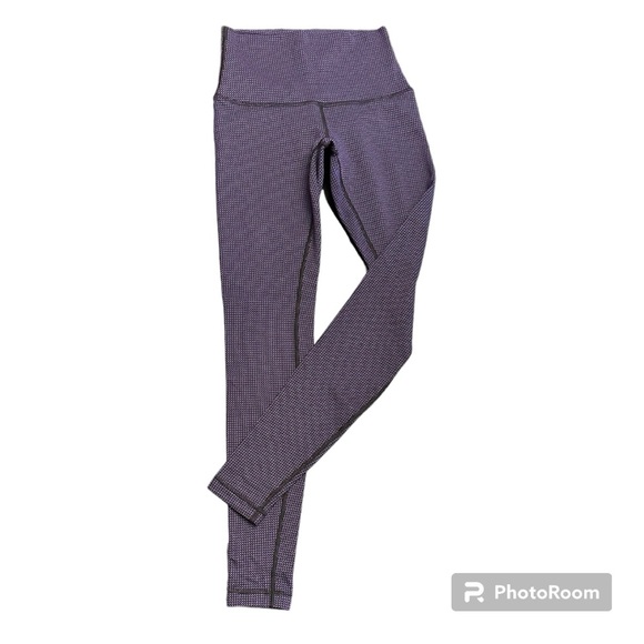 Lululemon Pants NWOT. - Picture 1 of 3